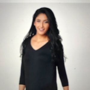 V-Neck Knit Top with Banded Hem by G.I.L.I.  Black/Size Medium